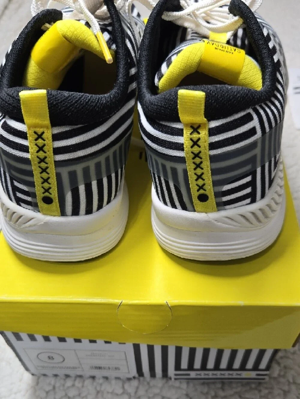Kate Spade Saturday New Balance Signature Zig Zag Sneaker